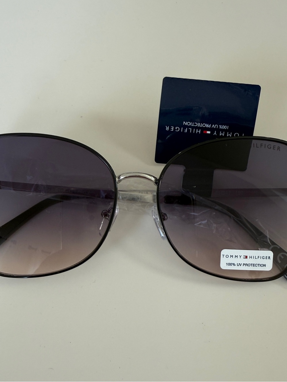 Tommy Hilfiger Silver Frame Sunglasses with Gradient Purple-Gray Lenses